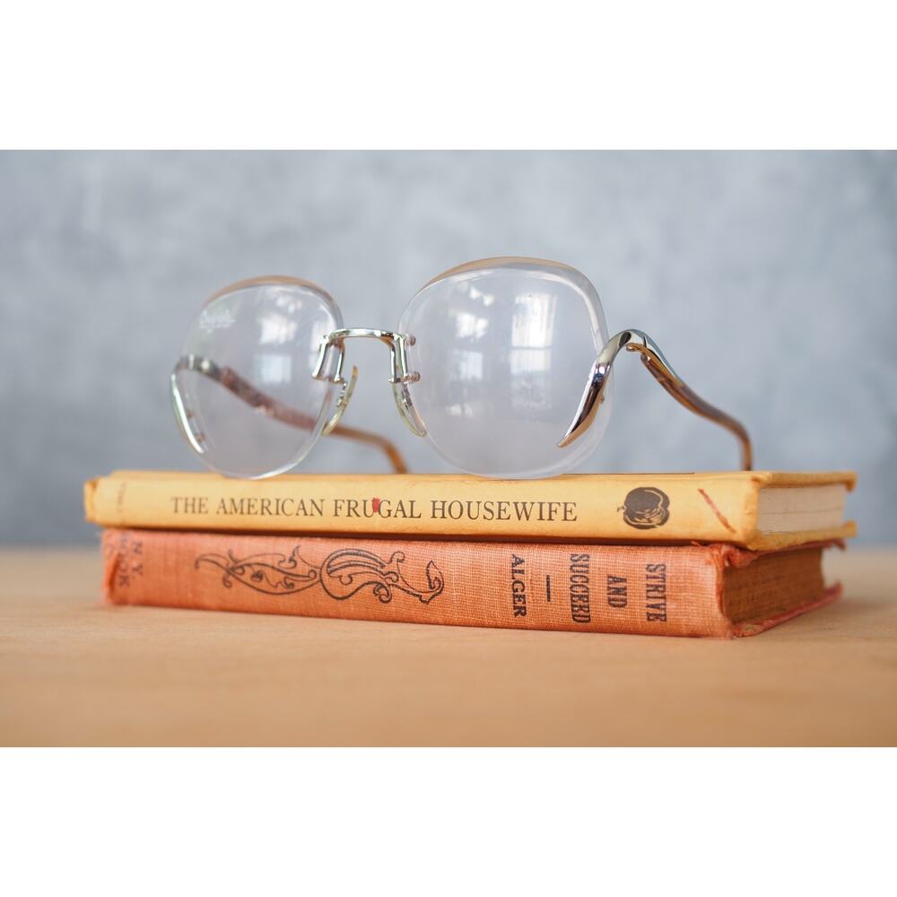 1970s Vintage Sunglasses USA Made Rimless Glam Retro Grandma Chic New Old Stock